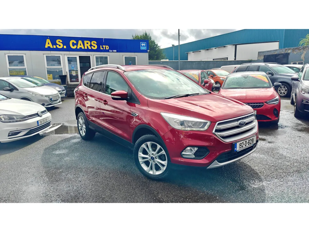 Ford Kuga TITANIUM 1.5 TDCI ** HIGH SPEC IRISH CAR - Image 3