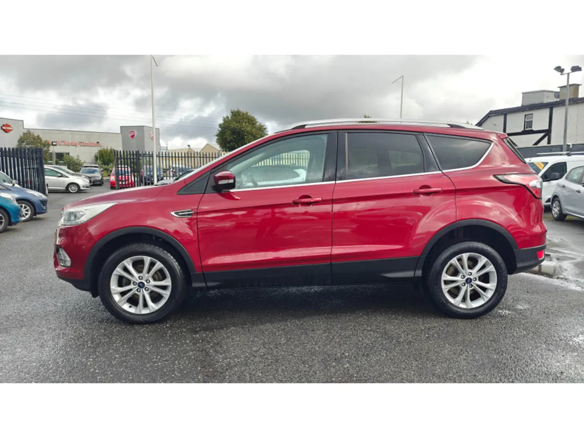 Ford Kuga TITANIUM 1.5 TDCI ** HIGH SPEC IRISH CAR - Image 4