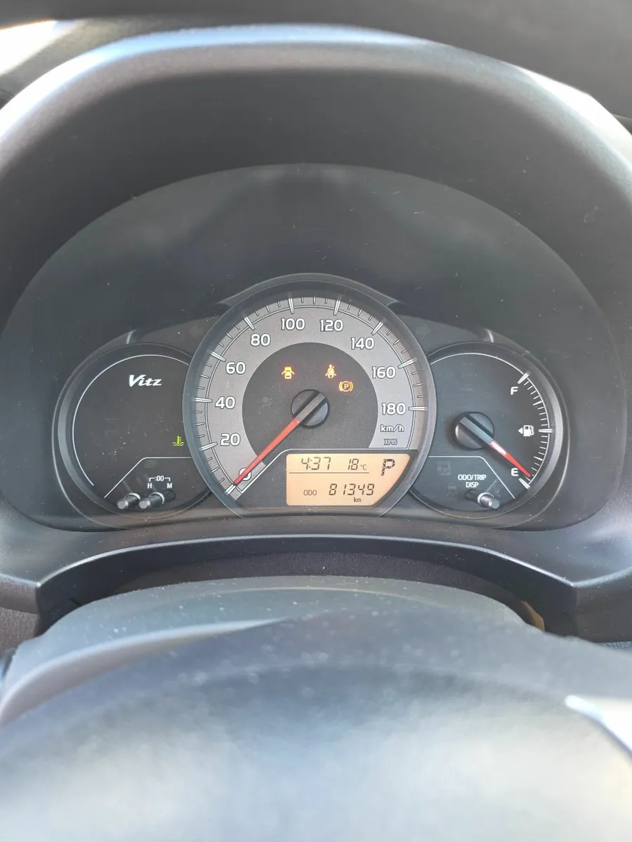Toyota Vitz 2014 - Image 4