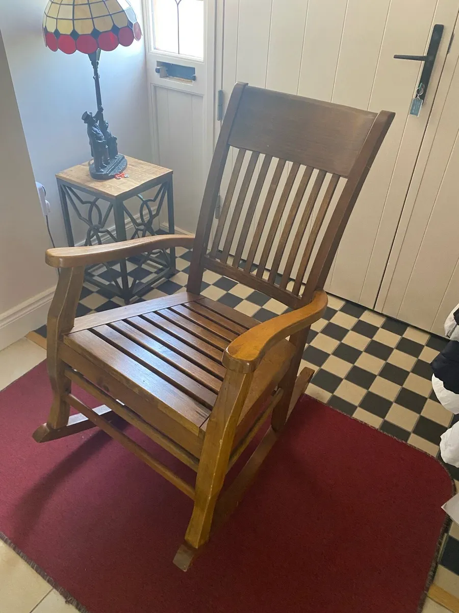 Rocking chair