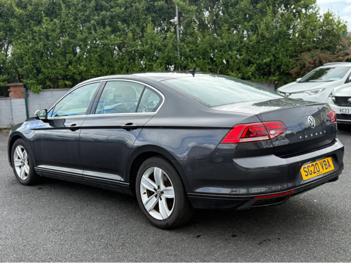Volkswagen Passat SE TDI S-A - Image 4