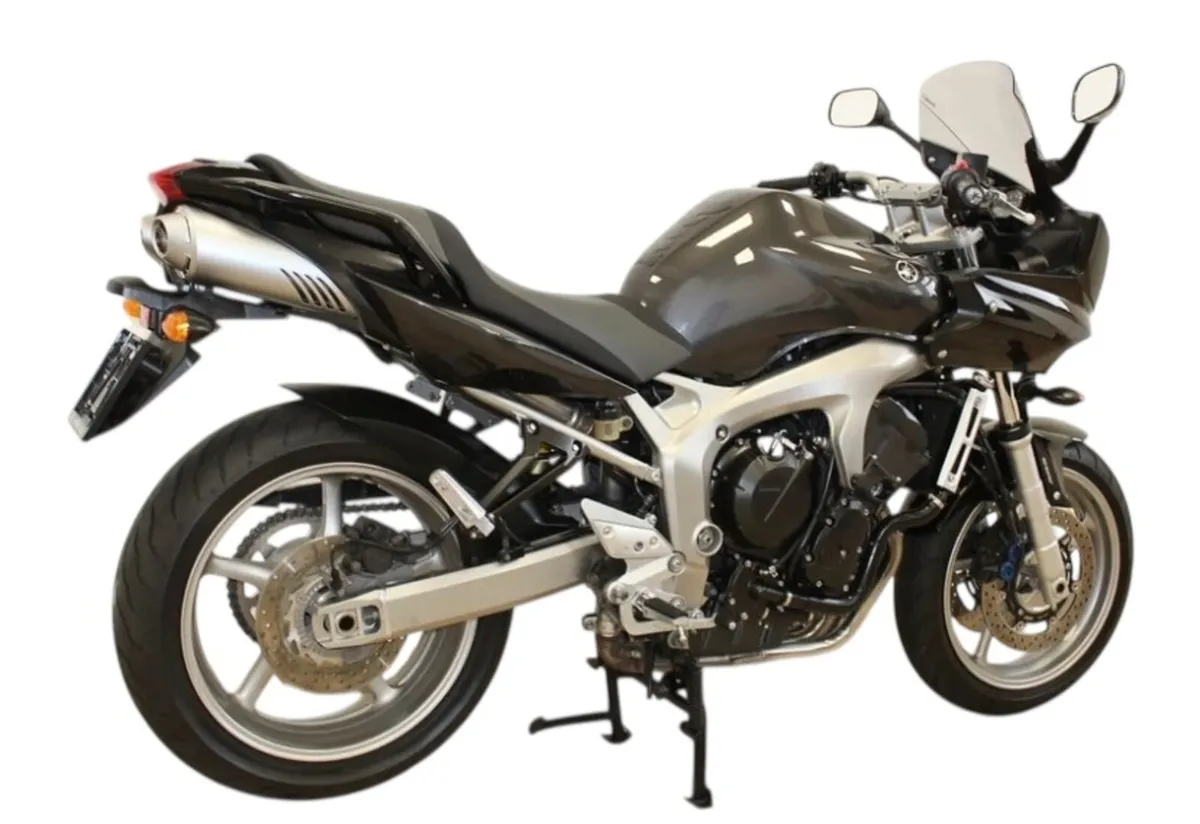 Yamaha FZ6 S2 - Image 3