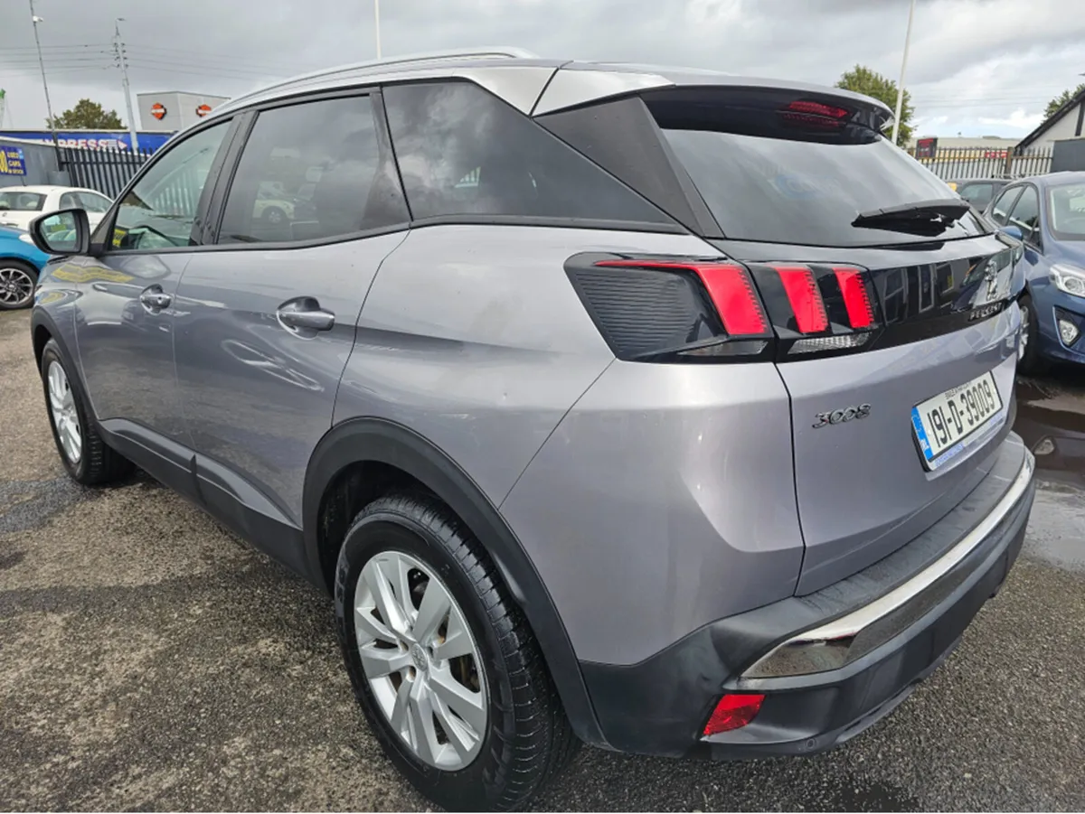 Peugeot 3008 ACTIVE 1.5 BLUE HDI ** IRISH CAR ** S - Image 2