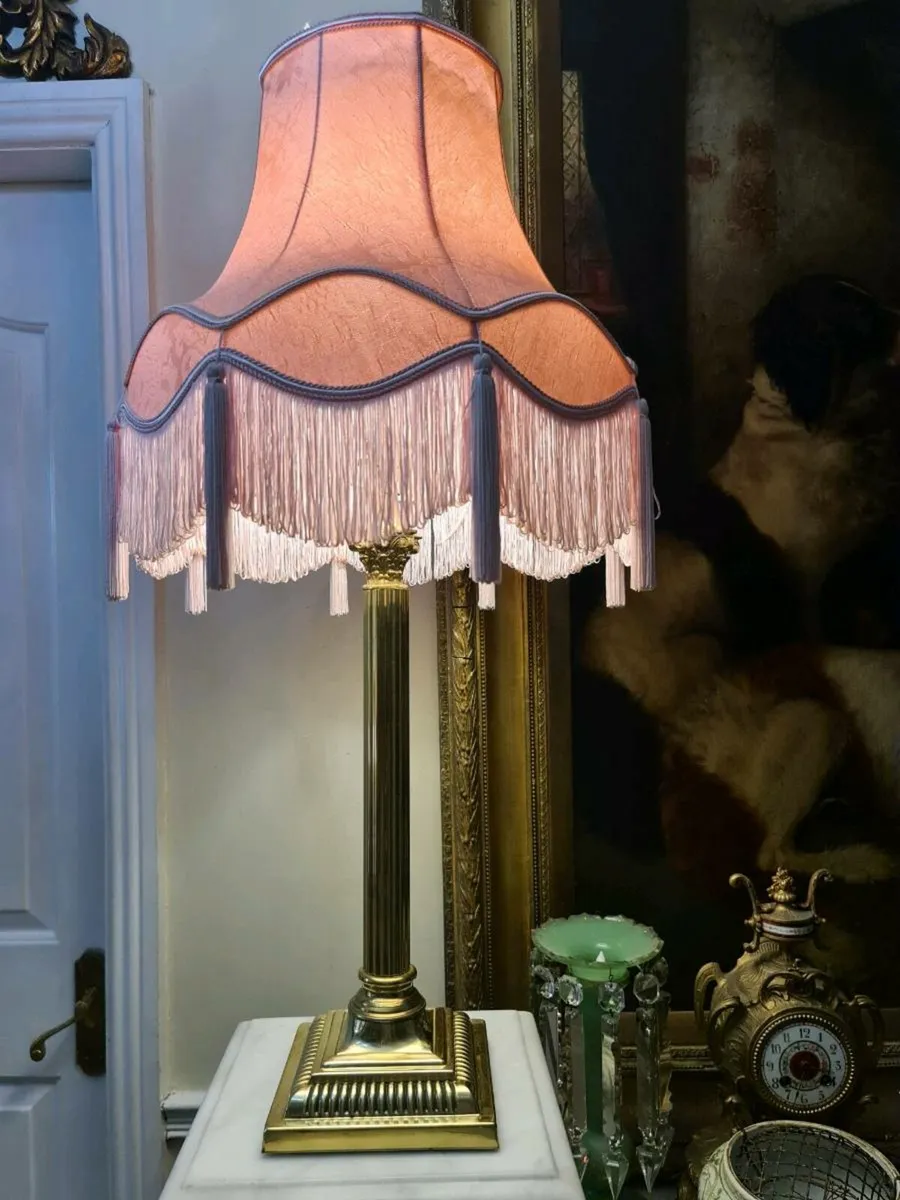 Antique and vintage lamps - Image 1