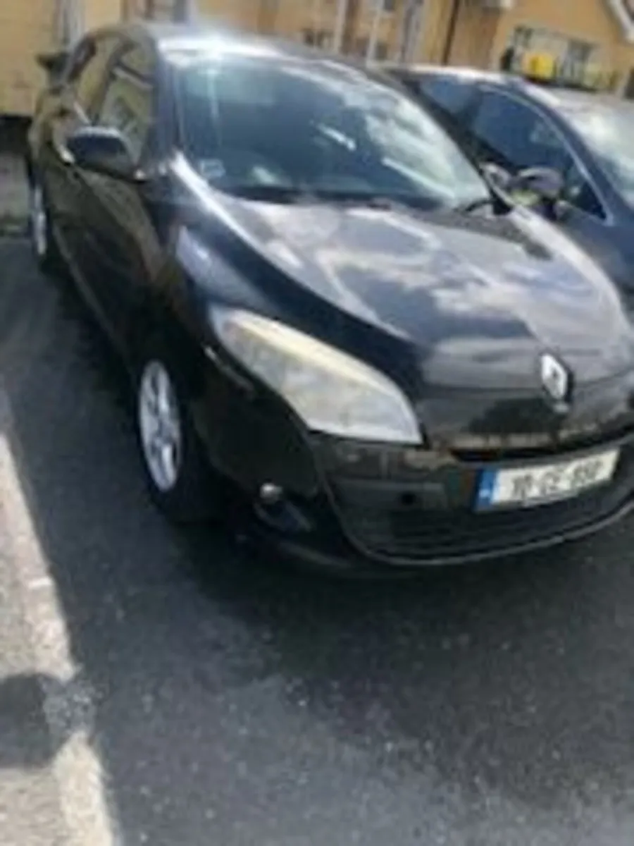 Renault Megane 2010 - Image 1