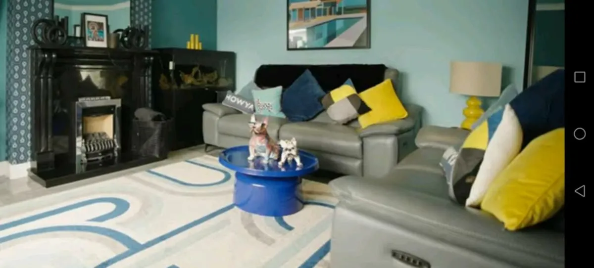 Leather sofa - Image 1