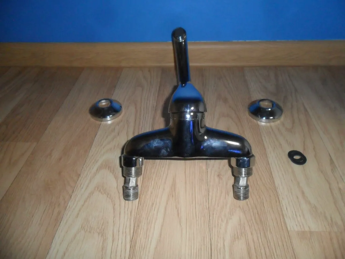 universal tap - Image 2