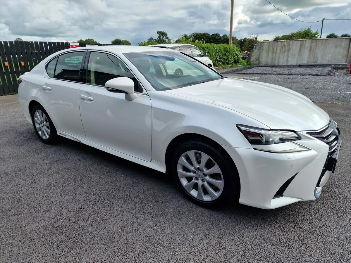 2016 Lexus Gs300h - Image 1