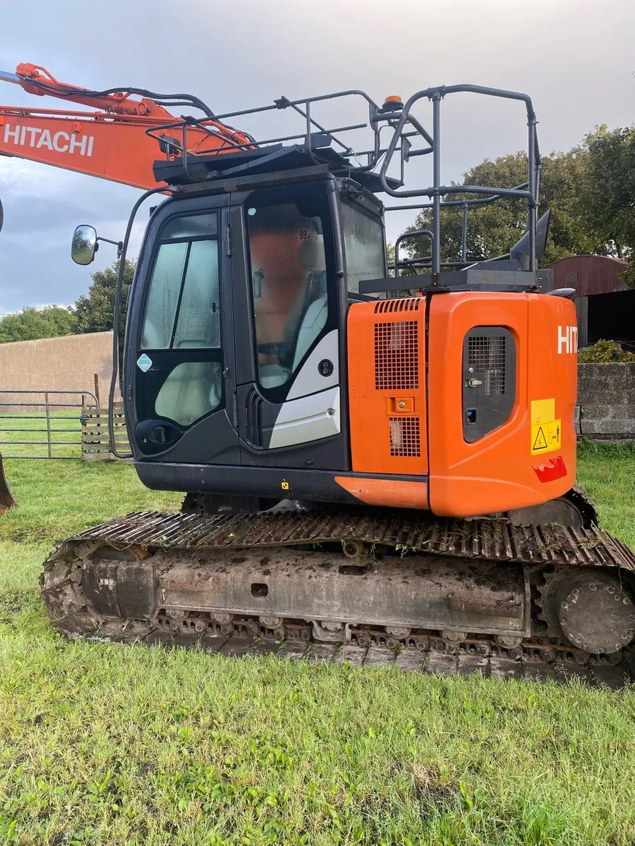 Hitachi - Image 1