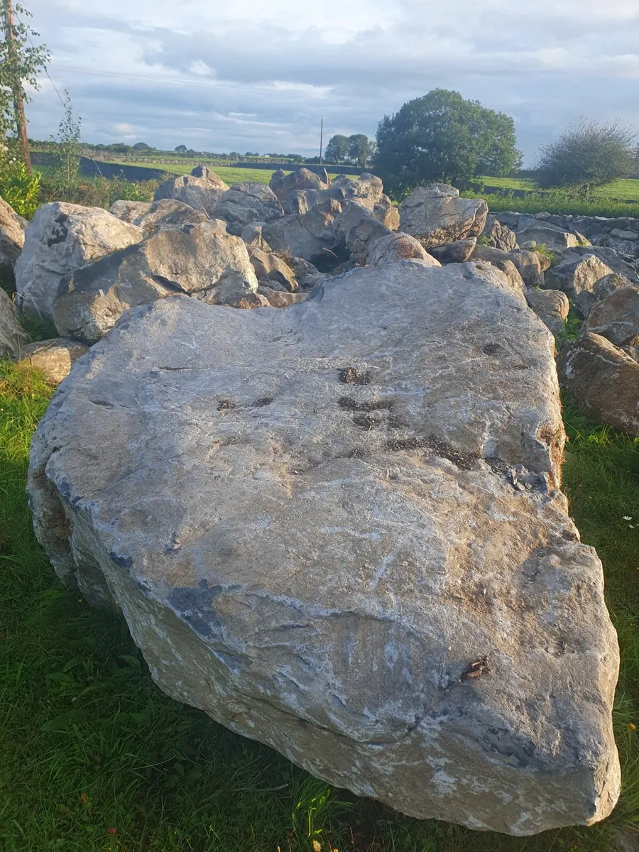 Stone Boulders huge - Image 3