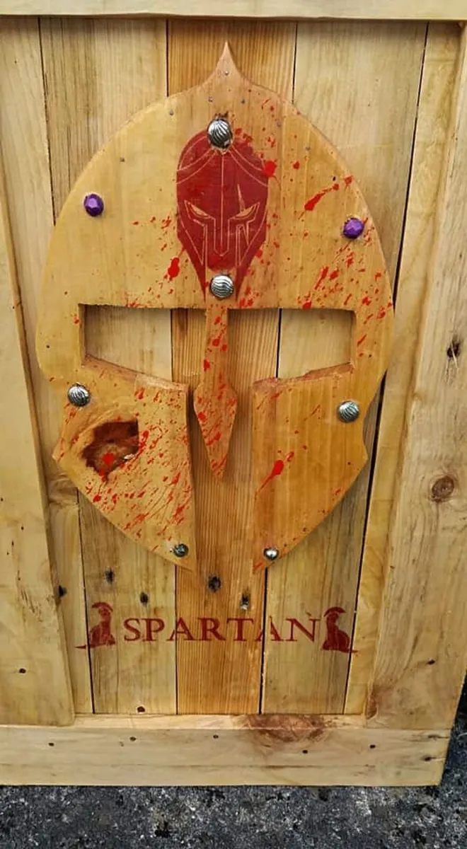 Rustic Spartan Helmet wood art / display - Image 4