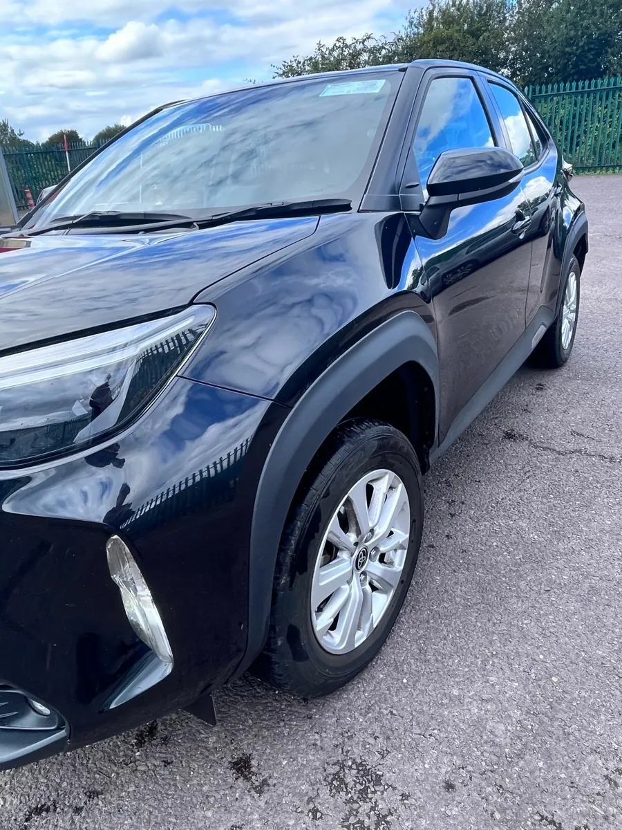 Toyota Yaris Cross 2024 - Image 2