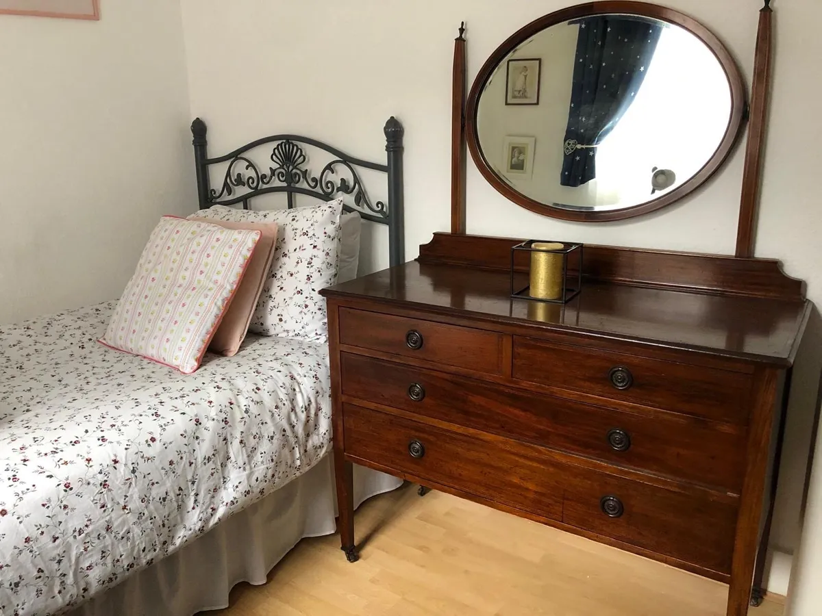 Student room to let in North West London - Image 3