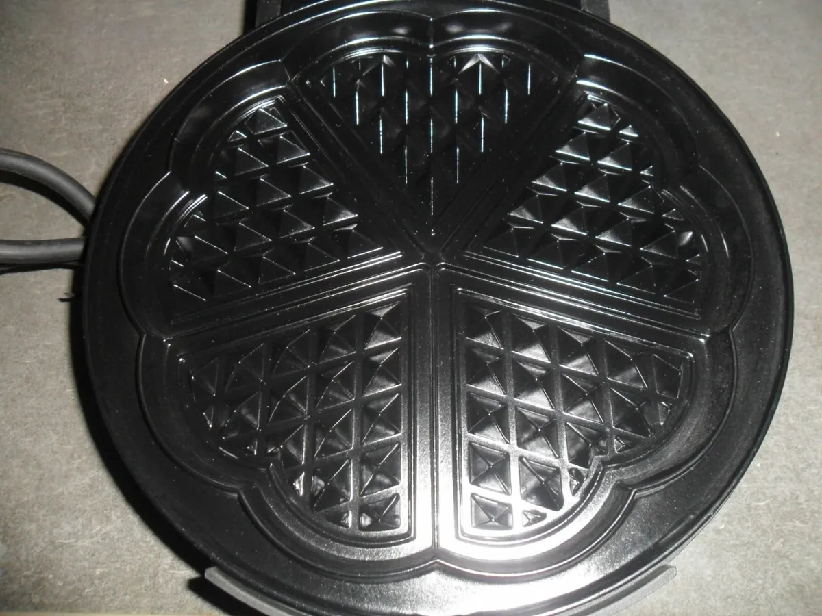 Waffle maker SEVERIN WA 2103 - Image 3