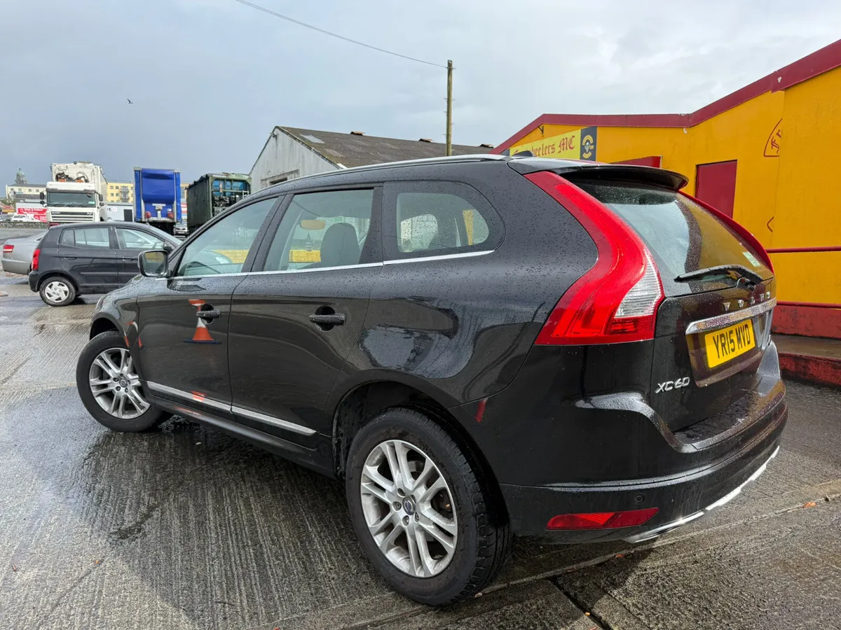 2015 VOLVO XC60 SE LUX 2.0D NORTHERN IRELAND REG - Image 4