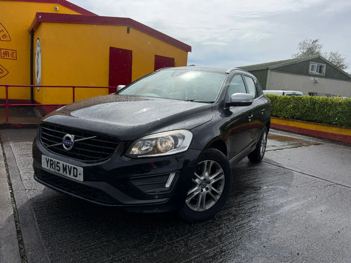 2015 VOLVO XC60 SE LUX 2.0D NORTHERN IRELAND REG - Image 2