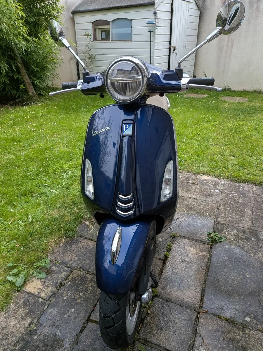 Vespa Primavera 50CC - Image 4