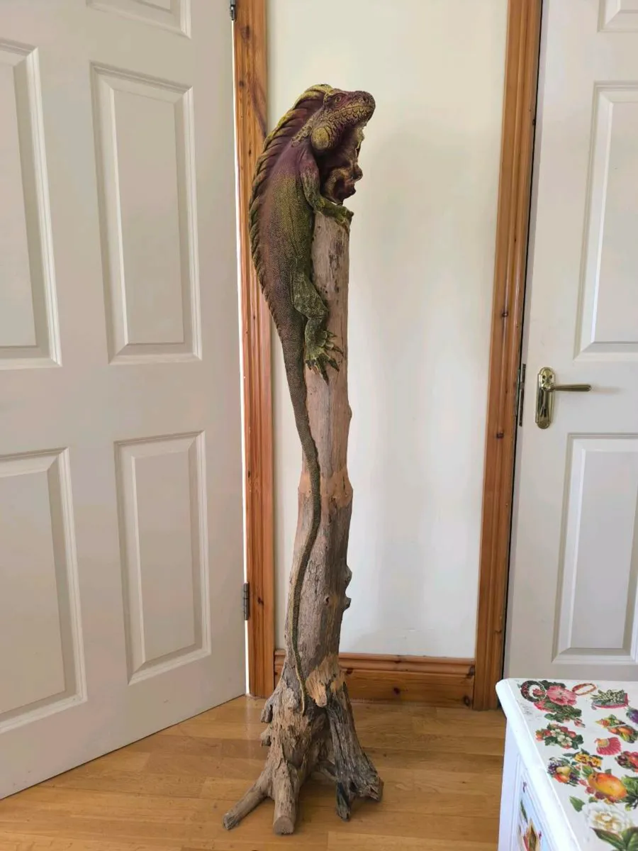 Wooden Sculpture