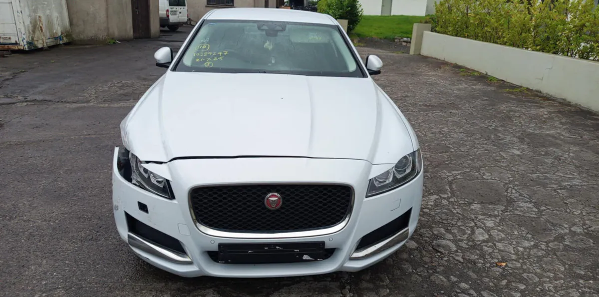 2017 JAGUAR XF 2,0 DIESEL FOR BREAKING - Image 1