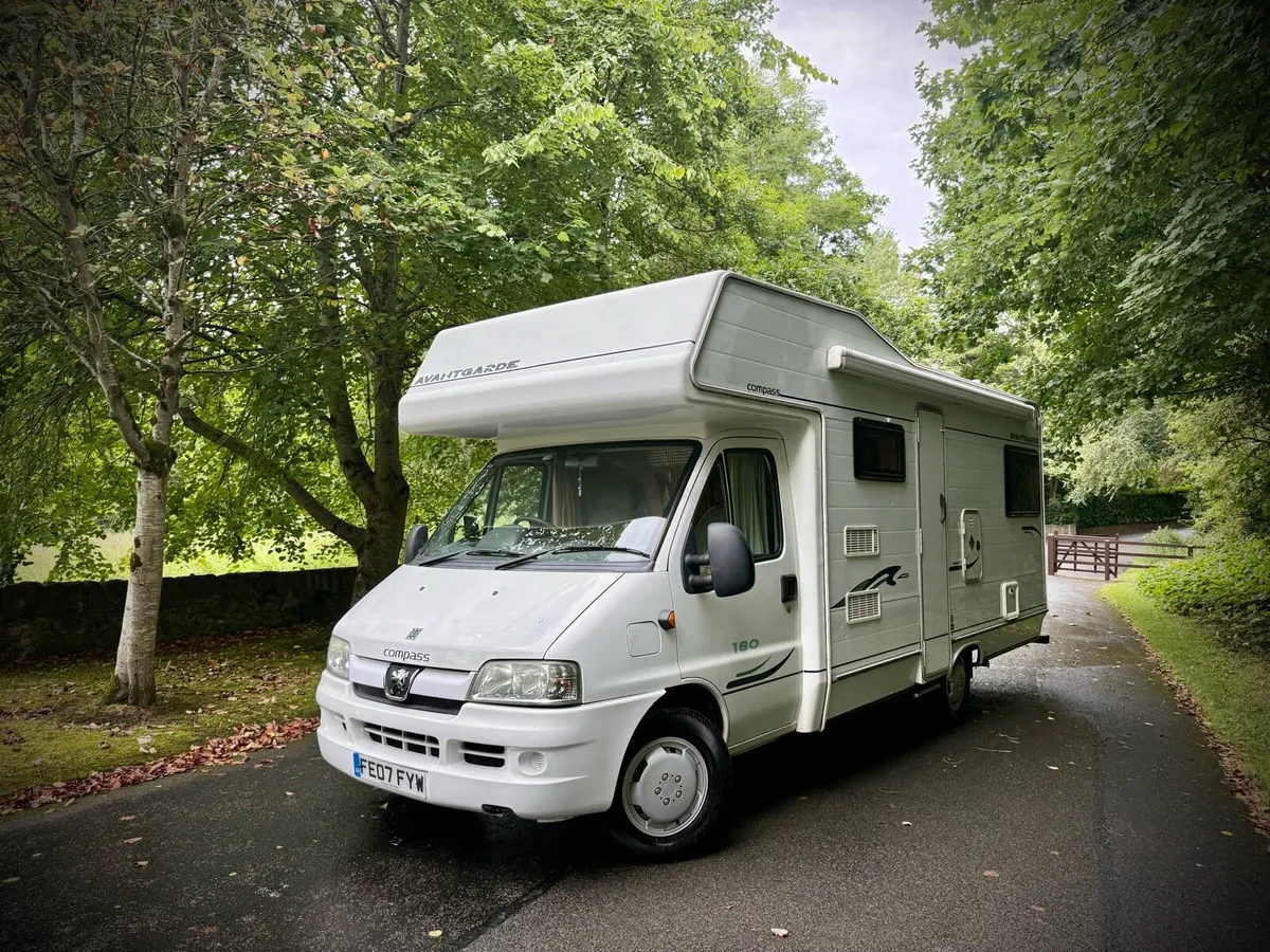 2007 Peugeot Avantgarde 6Berth Motor home - Image 1