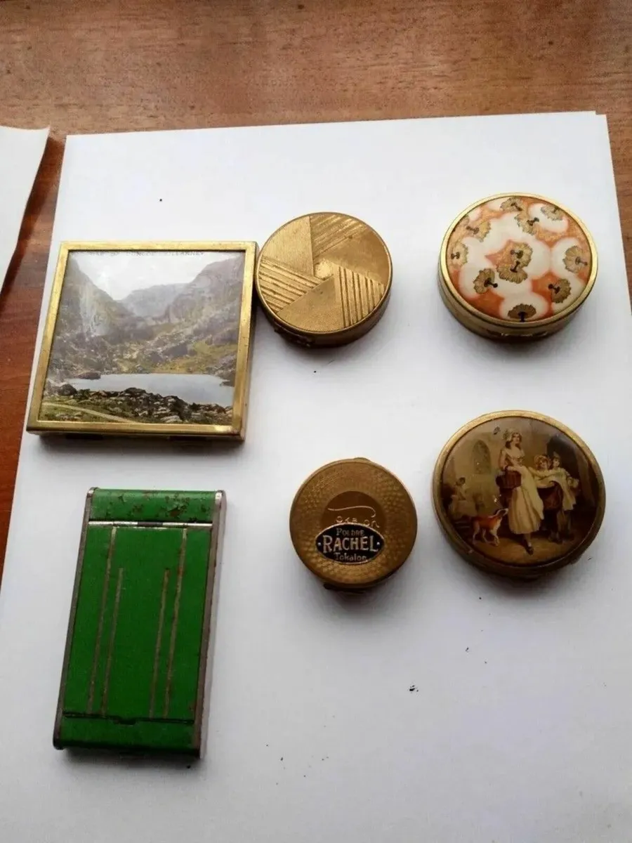 Antique Ladies powder Compacts