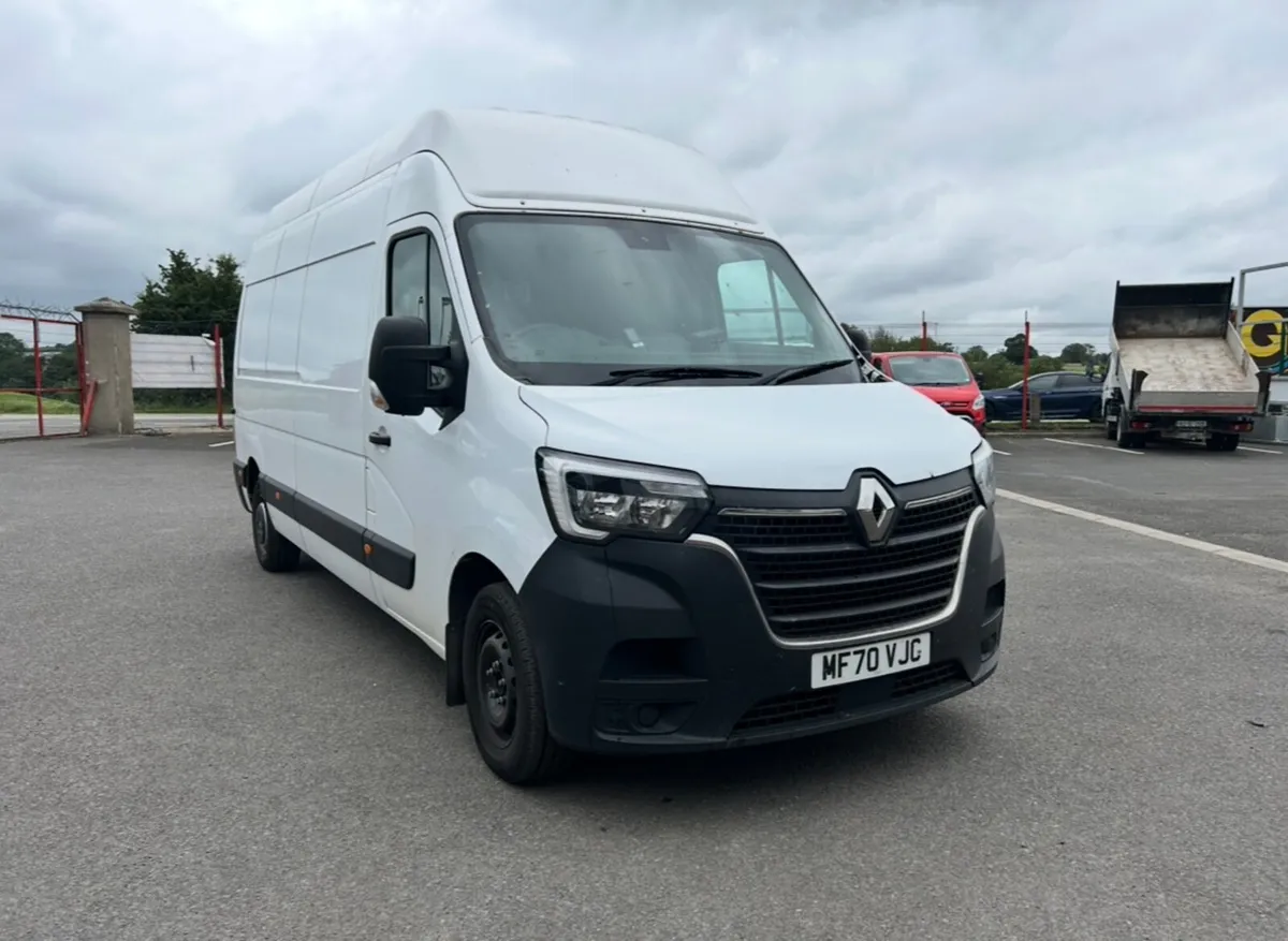 Renault Master 2020 - Image 1
