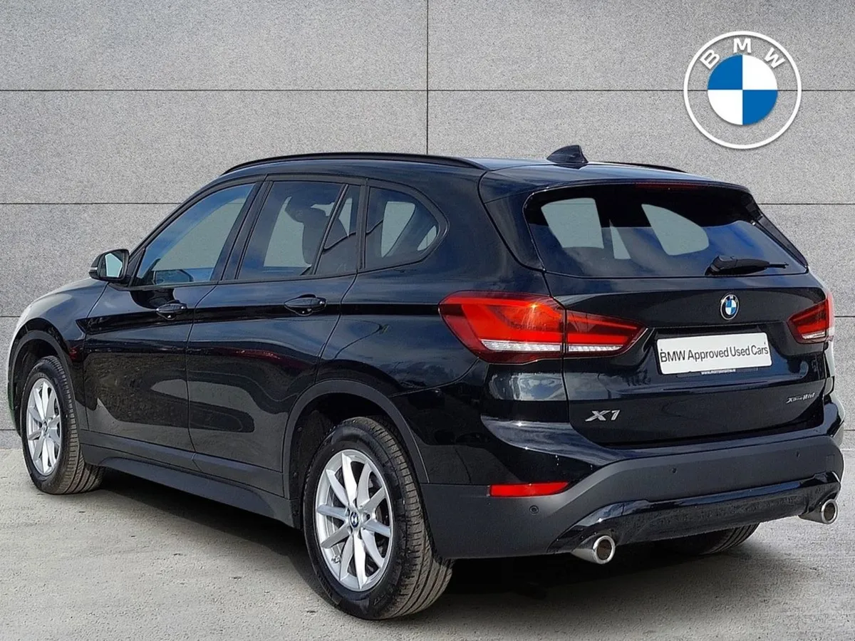 BMW X1 Xdrive18d SE - Image 3