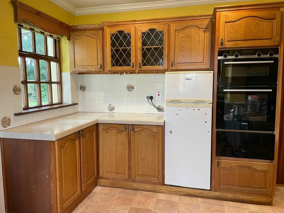 Solid Oak Kitchen - Image 3