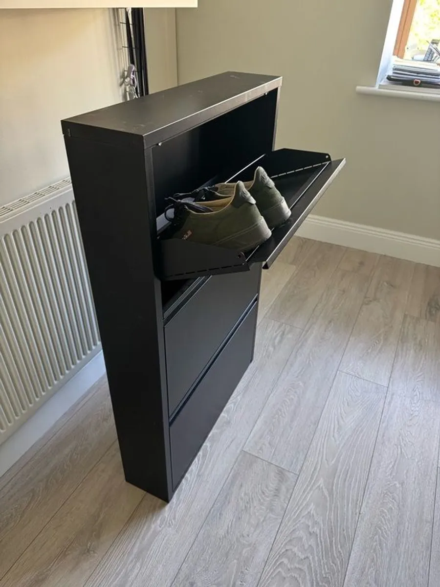 Shoe Rack - Image 1
