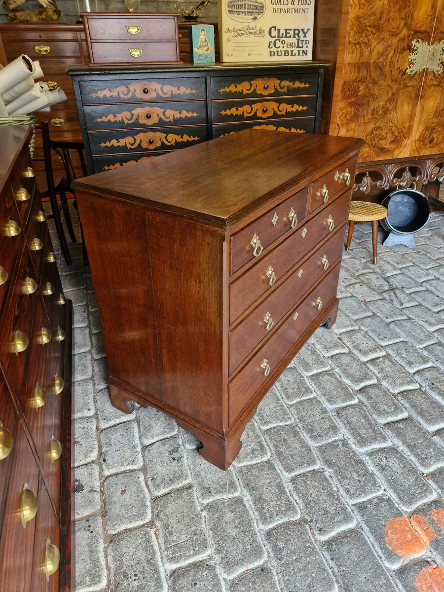 Chest - Image 4