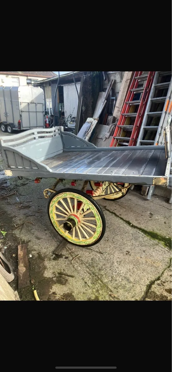 carts - Image 1