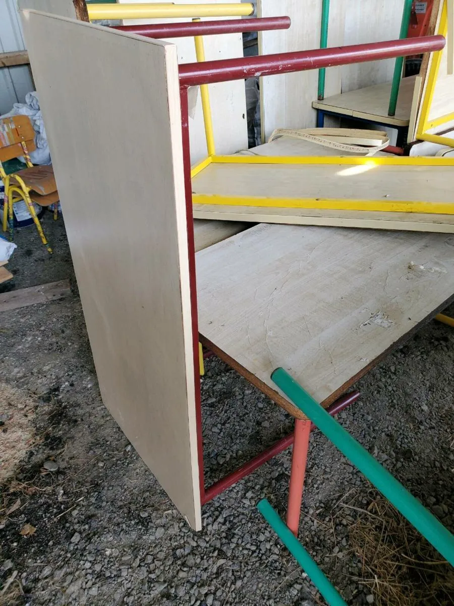 Chairs tables - Image 1