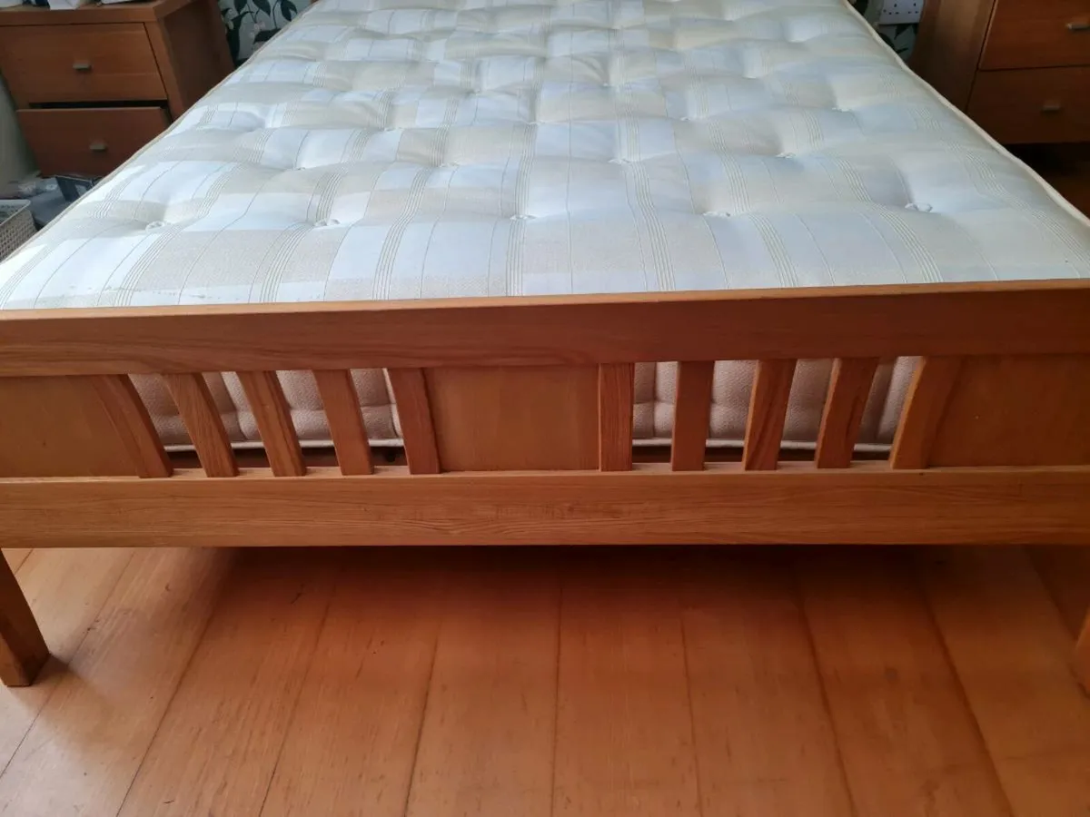 King size Bed - Image 4