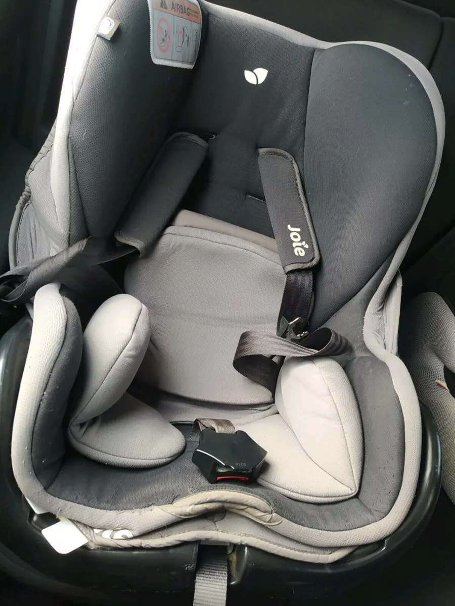 Car seats free - Image 1