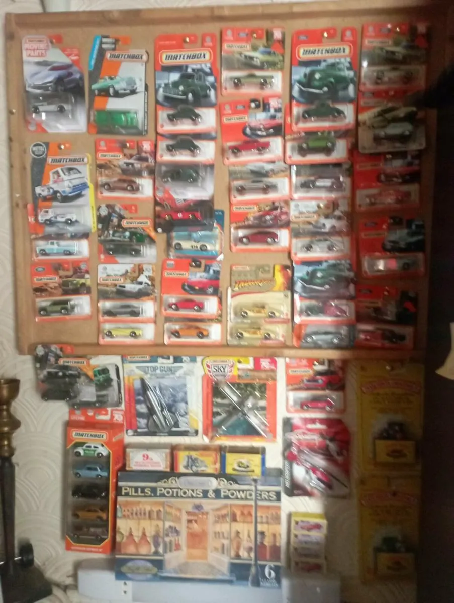 MATHBOX COLLECTION 1-64 SCALE