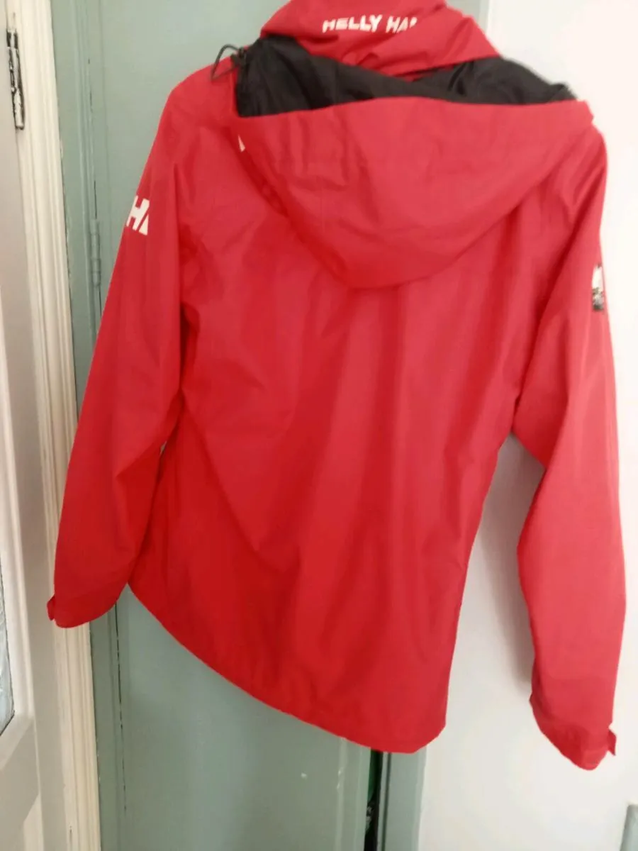 Ladies helly Hanson jacket size medium - Image 4