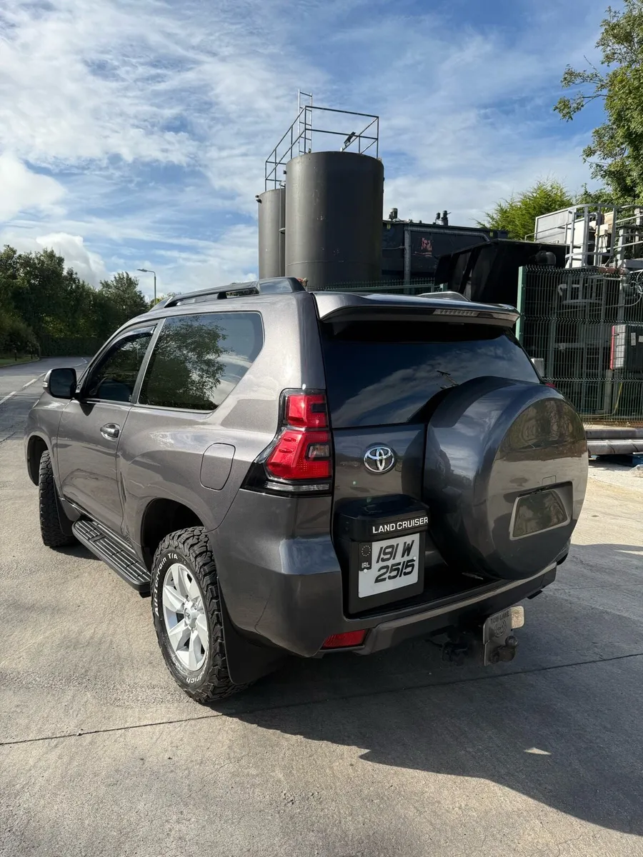Toyota Landcruiser SWB - Image 4