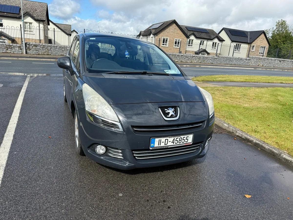 Peugeot 5008 1.6 hdi price €2300 - Image 1
