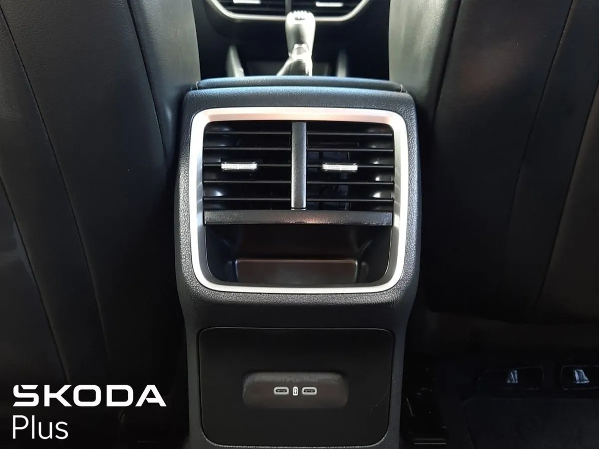 Skoda Octavia  estate top - Spec selection Plus 2 - Image 4