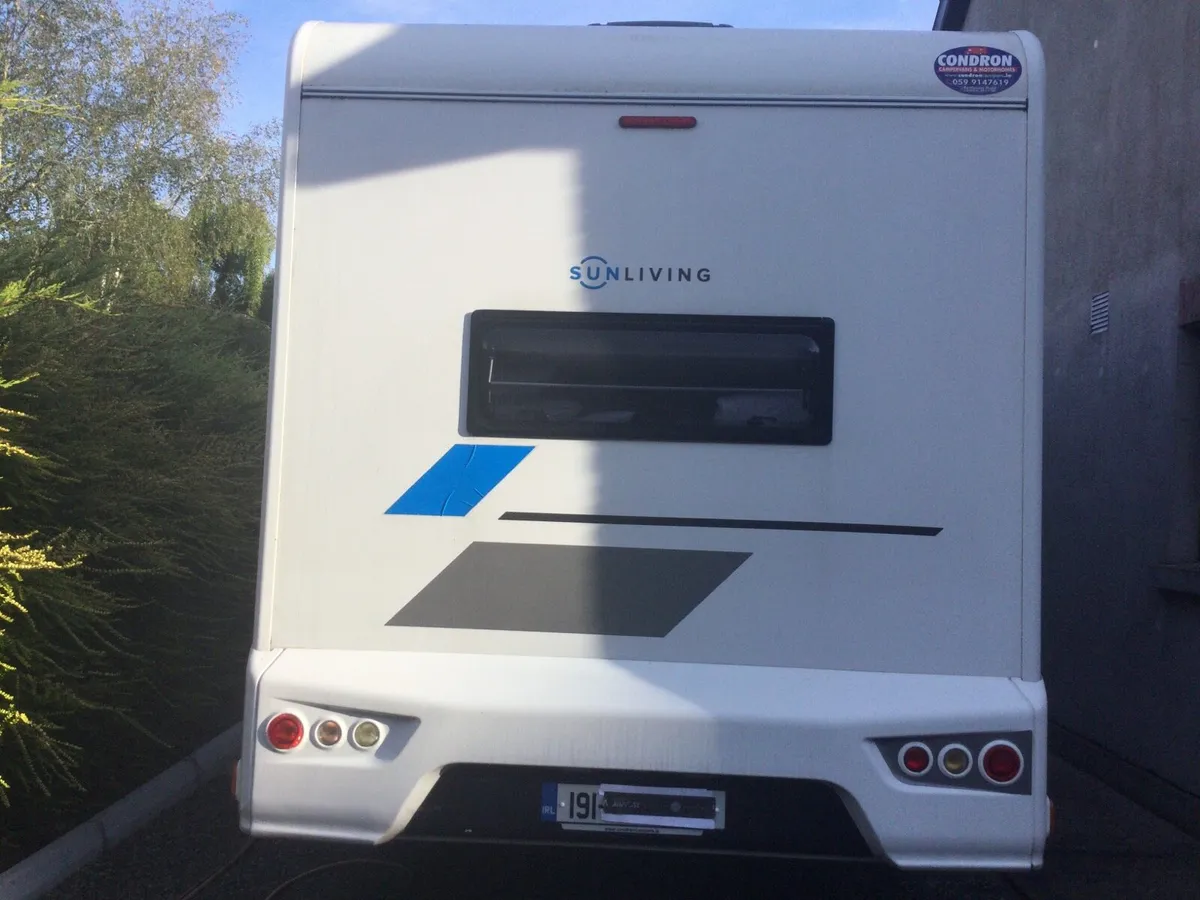 Motorhome - Image 2