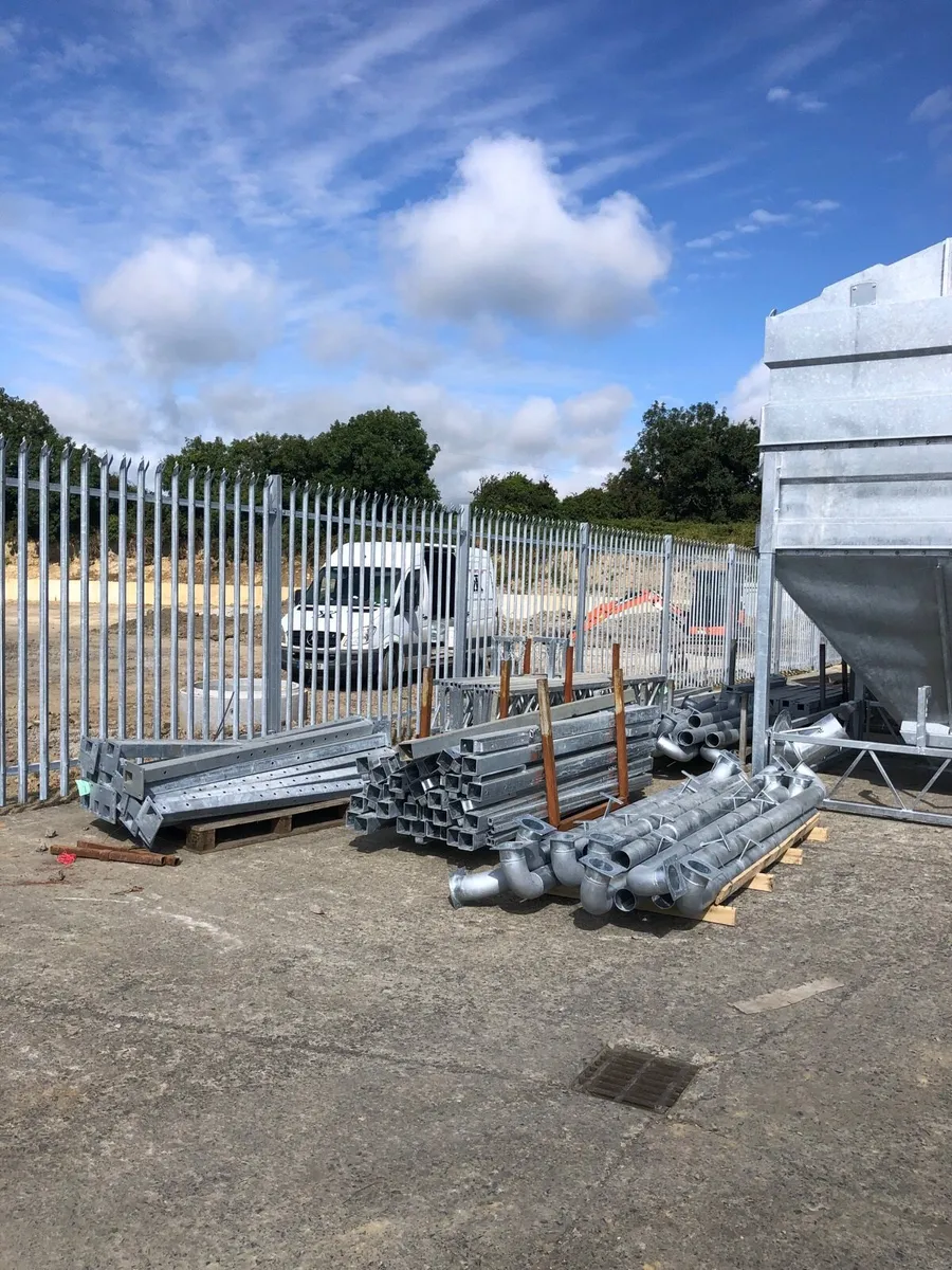Paliside fence gate - Image 3