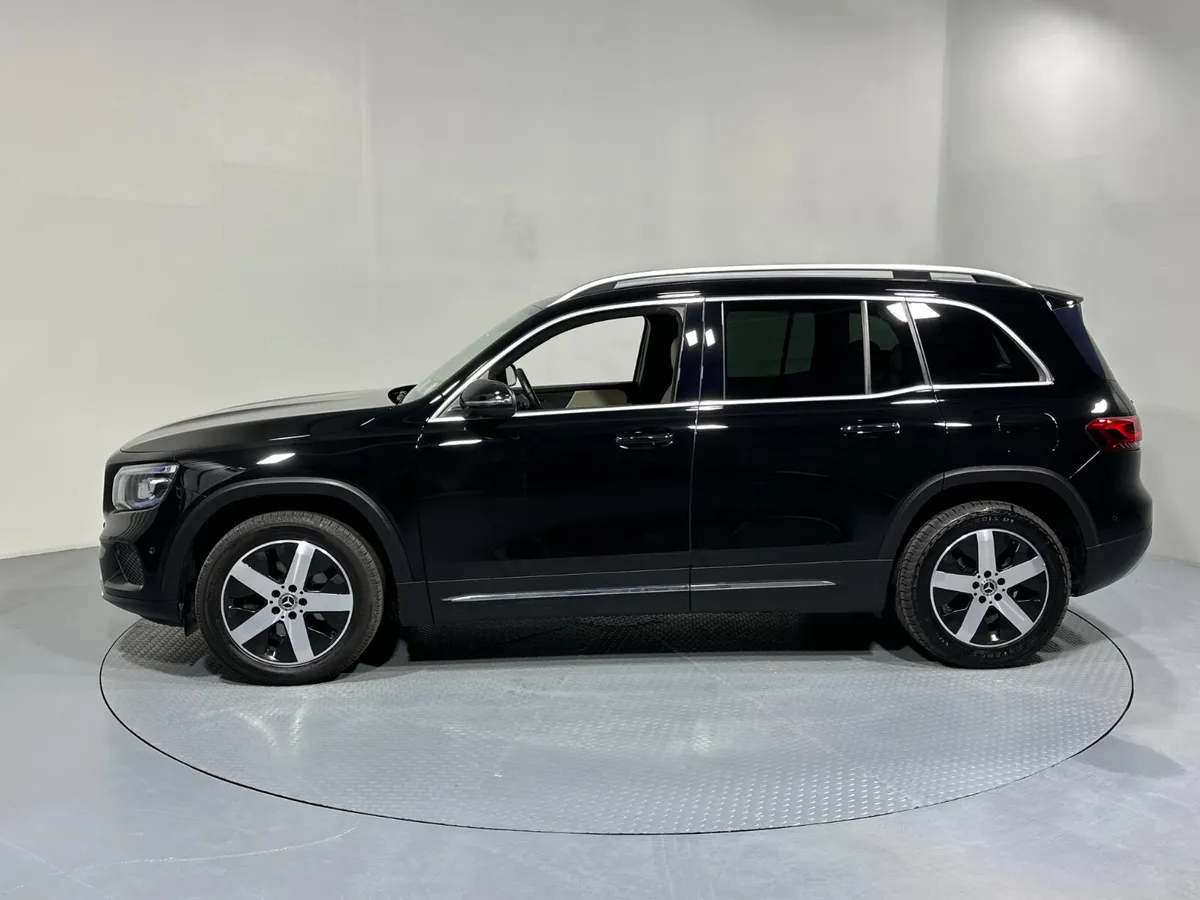 Mercedes-Benz GLB Progressive 180d Automatic 211 - Image 4