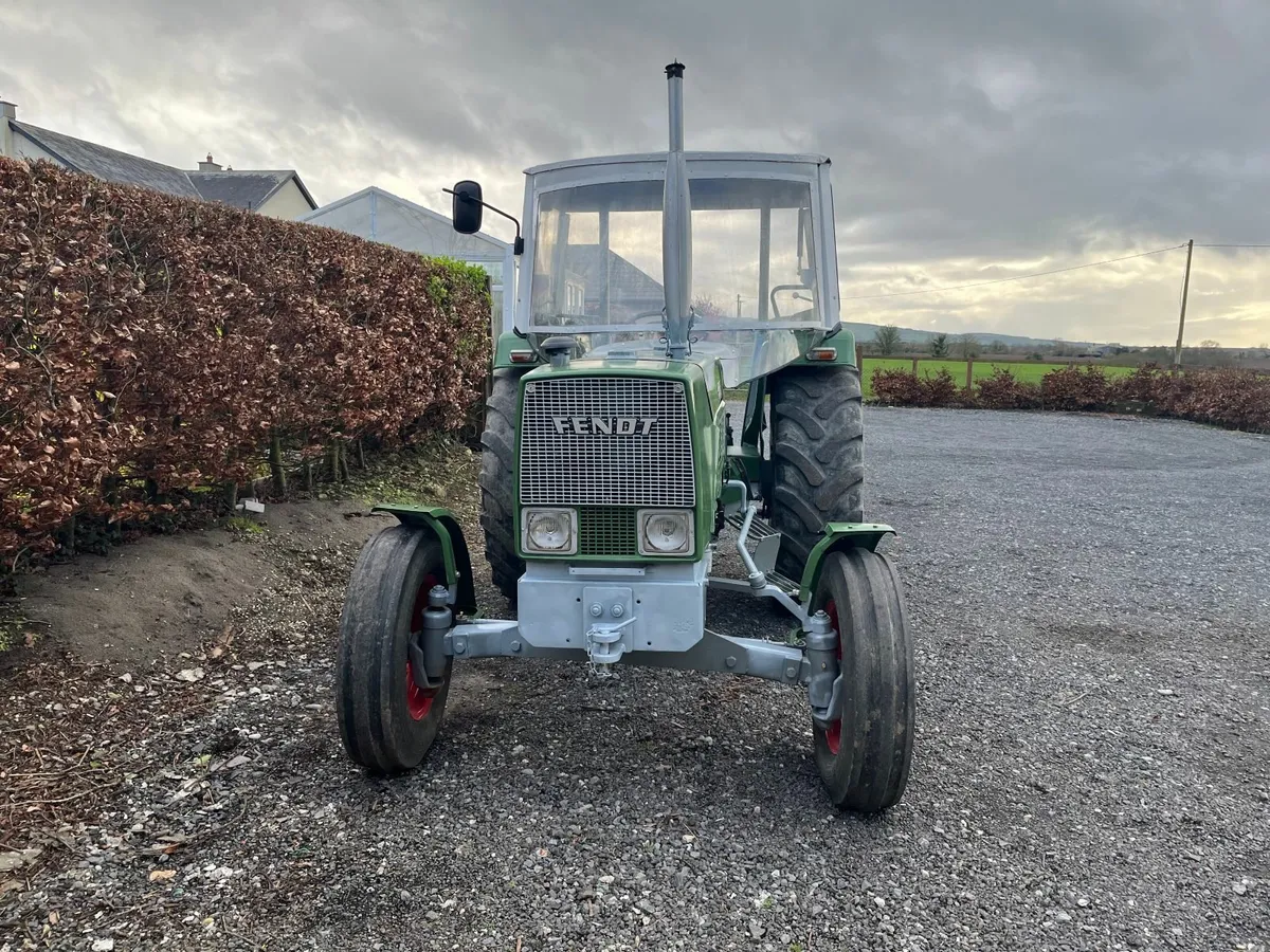 Fendt Farmer 105 S - Image 1