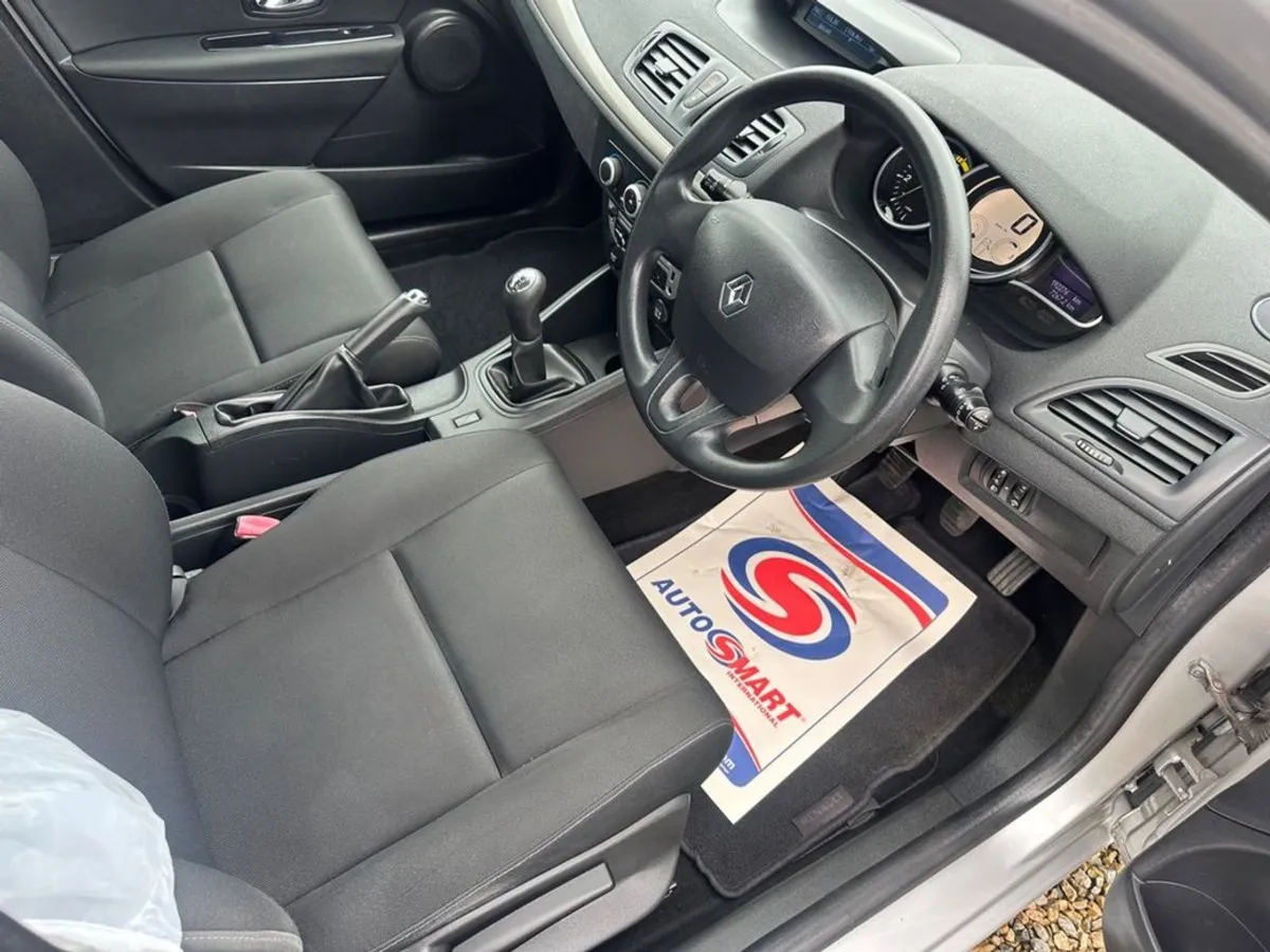 Renault Megane 1.5 5 DCI 90 Expression  6990 - Image 2