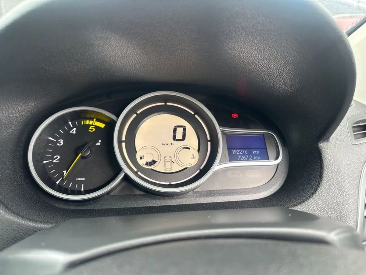 Renault Megane 1.5 5 DCI 90 Expression  6990 - Image 3