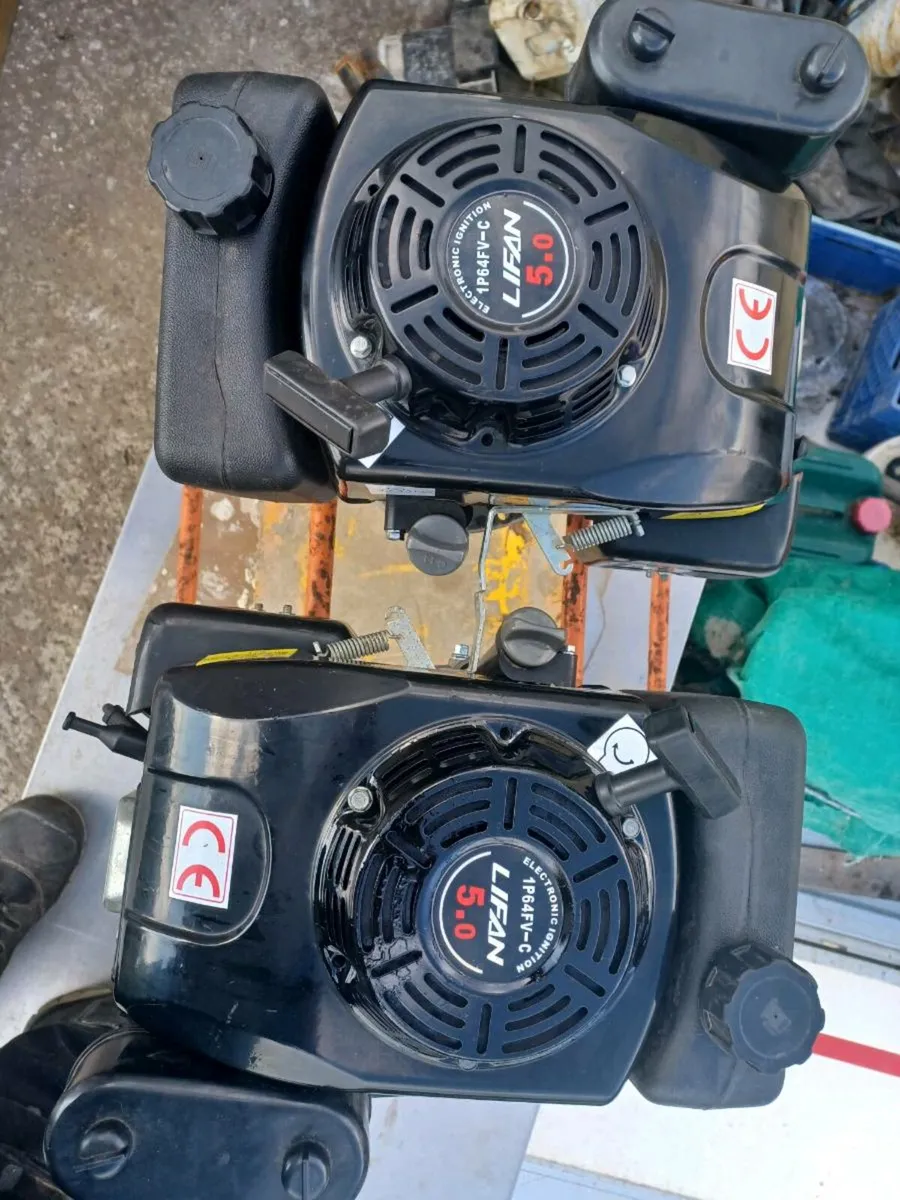 2 Lawnmower engines - Image 2