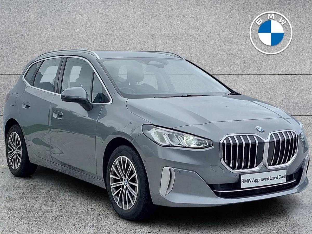 BMW 2 Series 220i Luxury Active Tourer - Image 1