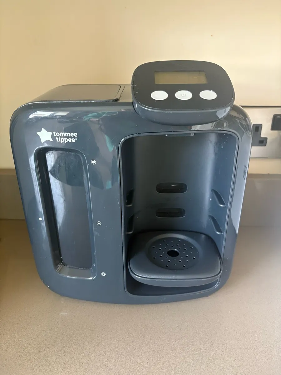 Tommee Tippee Perfect Prep machine Day and Night