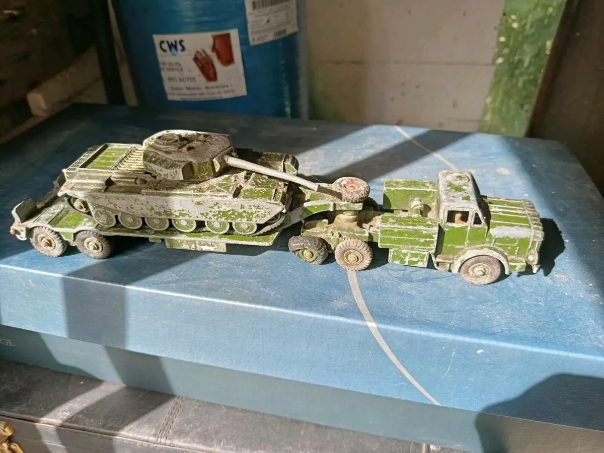 Dinky - Image 1