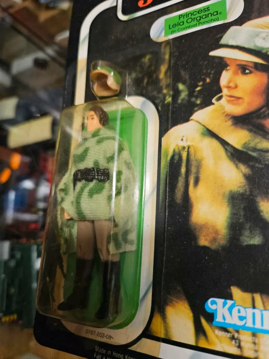 Vintage Star Wars ROTJ Leia Poncho - Image 3